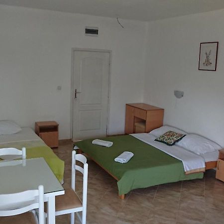 Luce Di Sole Apartment Ulcinj Exterior photo