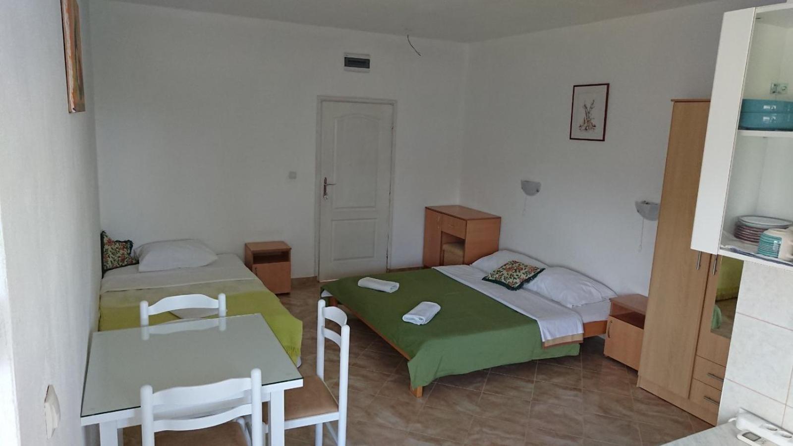 Luce Di Sole Apartment Ulcinj Exterior photo