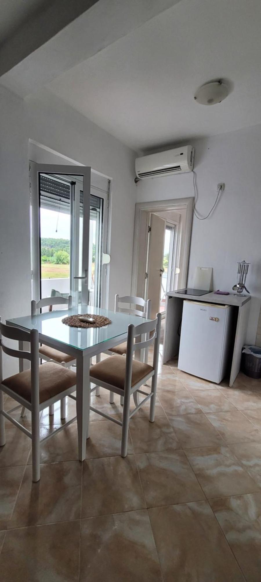 Luce Di Sole Apartment Ulcinj Exterior photo