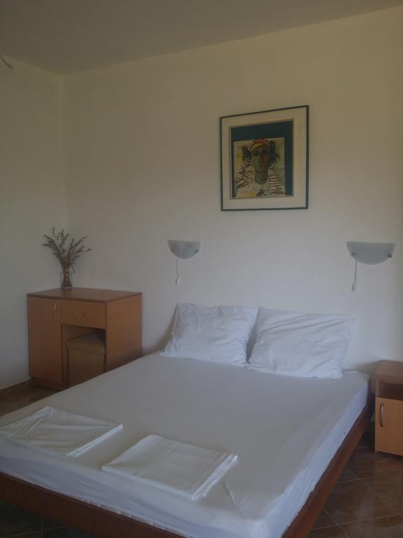 Luce Di Sole Apartment Ulcinj Room photo